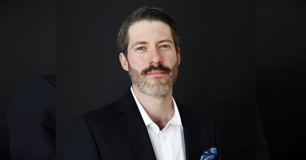 Yaël Ossowski headshot