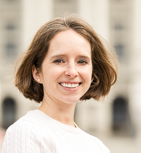 Elizabeth B. Stelle headshot